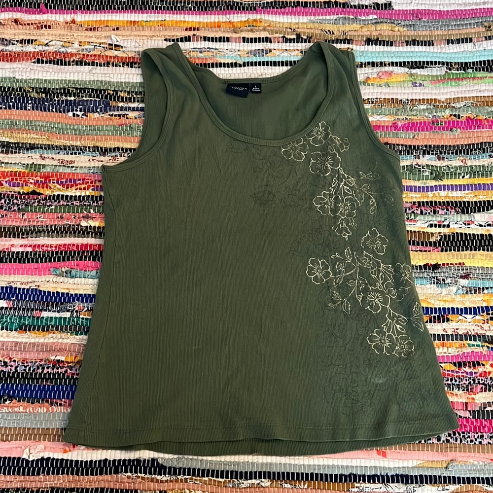 Green with flower print tank top